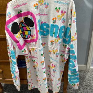 Disney World Balloon Spirit Jersey 50th Anniversary Vault Collection NWT Size L